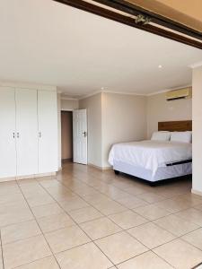 En eller flere senge i et værelse på Sanlou - Southport + 44 billeder