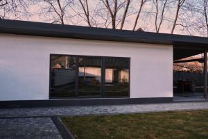 Budova, kde se prázdninový dům nachází