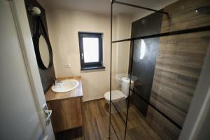 Koupelna v ubytování Casa Ana 450 + 17 fotografií