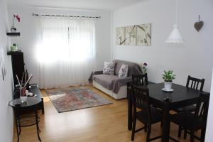 Et opholdsområde på Apartamento Mar e Serra