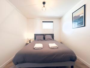 En eller flere senge i et værelse på L'escapade champêtre au cœur des Pyrénées