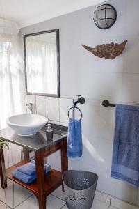 Et badeværelse på Rustic Farm Stay + 42 billeder