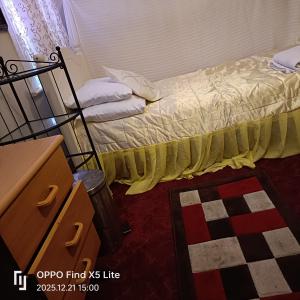 Ένα ή περισσότερα κρεβάτια σε δωμάτιο στο Room2let +26 φωτογραφίες