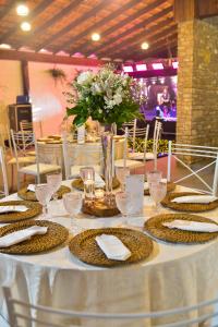 En restaurant eller et andet spisested på Pousada Esspaço Vista Mar