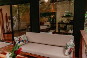 Khu vực ghế ngồi tại Jungle River Resort