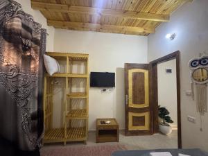 TV a/nebo společenská místnost v ubytování Jory Studios