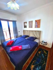 Giường trong phòng chung tại Modern Gueliz Apartment with Private Pool, Near to Train Station