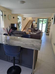 Χώρος καθιστικού στο Joli duplex situé dans une résidence sécurisée