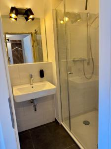 Et badeværelse på Ahrtal Appartement