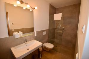 Ένα μπάνιο στο Haus Kanzel