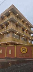 Billede fra billedgalleriet på International Damsak Center for spiritual development i Piliyandala