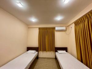 Billede fra billedgalleriet på International Damsak Center for spiritual development i Piliyandala + 36 billeder