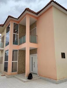 Ảnh trong thư viện ảnh của Modern Camama Getaway for Work or Family stays ở Luanda