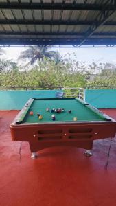 Billardbord på MD's Transient and Staycation Tagaytay