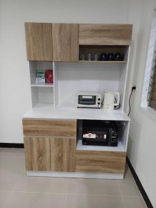 Køkken eller tekøkken på The Blue Oasis Cozy Phuket Getaway