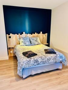 Postel nebo postele na pokoji v ubytování Maison avec Jardin 6 Couchages & Parking gratuit à proximité du Futuroscope