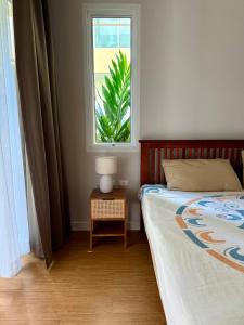 Postel nebo postele na pokoji v ubytování Luxury 112 m 2BR, Direct Pool Access, 1st Line, Klong Muang Beach + 32 fotografií