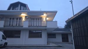 Budova, kde se apartmán nachází