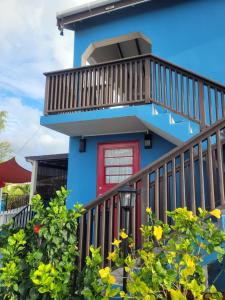 Budova, kde se penzion nachází + 17 fotografií