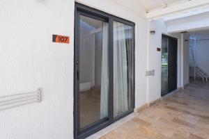 Foto dalla galleria di Perast Garden Hotel a Çıralı