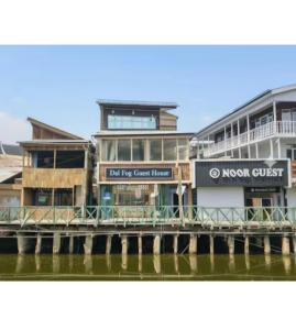 Budova, kde se bed and breakfast nachází