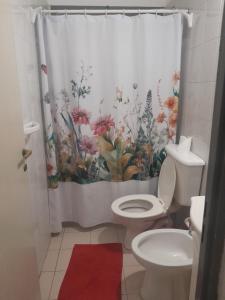 Et badeværelse på Casa centrica turistica + 4 billeder