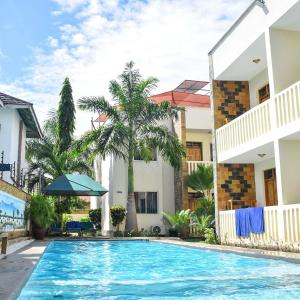 Swimmingpoolen hos eller tæt på Diani Gardens Cottage