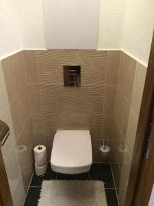 Kúpeľňa v ubytovaní Apartman Elena + 16 fotografií