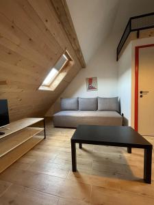 Khu vực ghế ngồi tại Montana Guesthouse Kopaonik