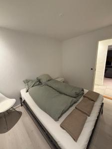 Giường trong phòng chung tại 3-room apartment with free parking and terrace