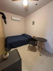 Et opholdsområde på SF 2 Studio Apartment near USA Consulate