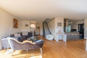 Posezení v ubytování Pin BALMA