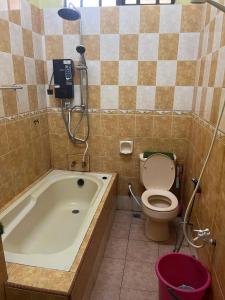 Koupelna v ubytování Teratak Kasih NIZMAN