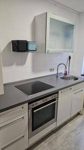 Nhà bếp/bếp nhỏ tại Gemütliche Ferienwohnung in Ziegenhain