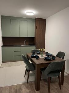 Køkken eller tekøkken på Society Apartments