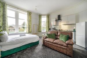 Fotografie z fotogalerie ubytování 125HS - Spacious & Relaxing Studios v destinaci Huddersfield