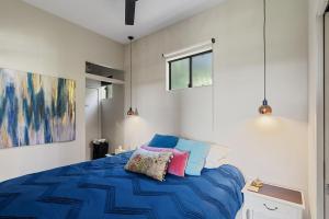 Postel nebo postele na pokoji v ubytování Escape to a Mountain Retreat in Beechmont, Australia