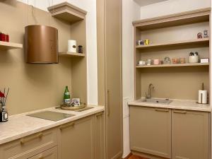 Køkken eller tekøkken på Window to the Christmas market