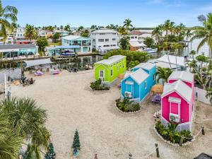 Budova, kde se prázdninový dům nachází