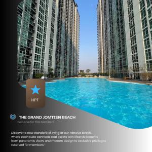 Swimmingpoolen hos eller tæt på HYBRITEL Serviced Apartment - Twin Tower Grand Jomtien Beach