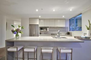 Køkken eller tekøkken på Bay View Condo