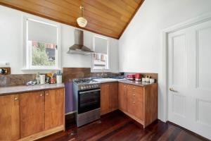 Nhà bếp/bếp nhỏ tại The Globe Cottage