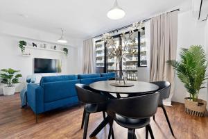 Et tv og/eller underholdning på Luxury East Perth - Sleeps 2 - Superior WiFi