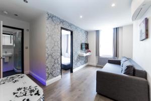 Gallery image of Imperial Court Suites in London