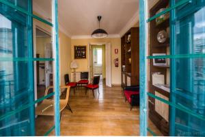 Våningssäng eller våningssängar i ett rum på Hostel Covent Garden