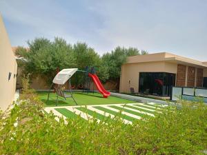 Sân chơi trẻ em tại Sand Paradise