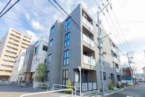 Το κτήριο όπου στεγάζεται  το διαμέρισμα