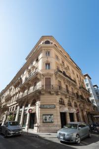 The building in which Az apartmant is located