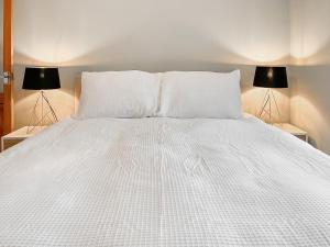 En eller flere senge i et værelse på Number Ten - Uk50722 + 2 billeder