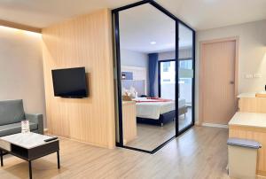 Afbeelding uit fotogalerij van O2 Grand Suvarnabhumi Airport in Bang Phli